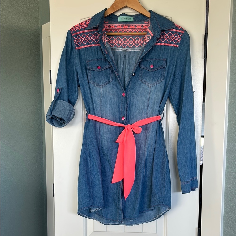 Filly Flair Blue and Pink Button Down Shirt
